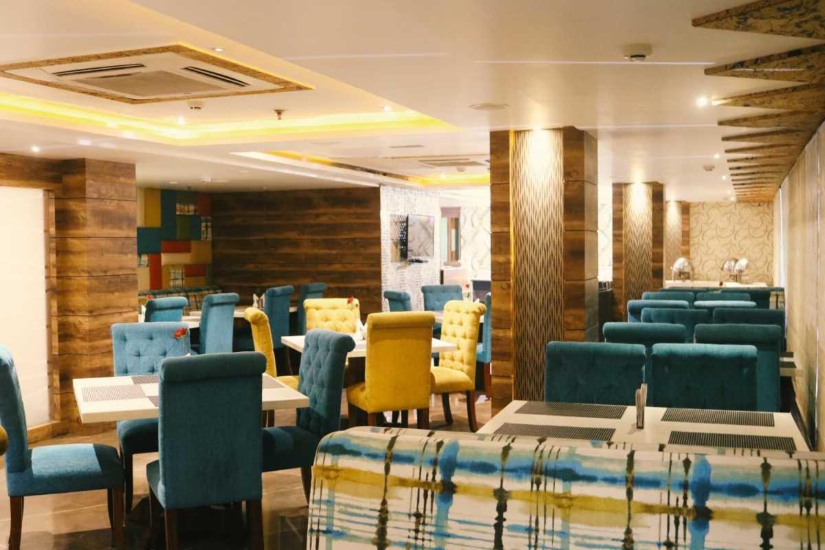Hotel The Kalyaniz Guwahati Eksteriør billede