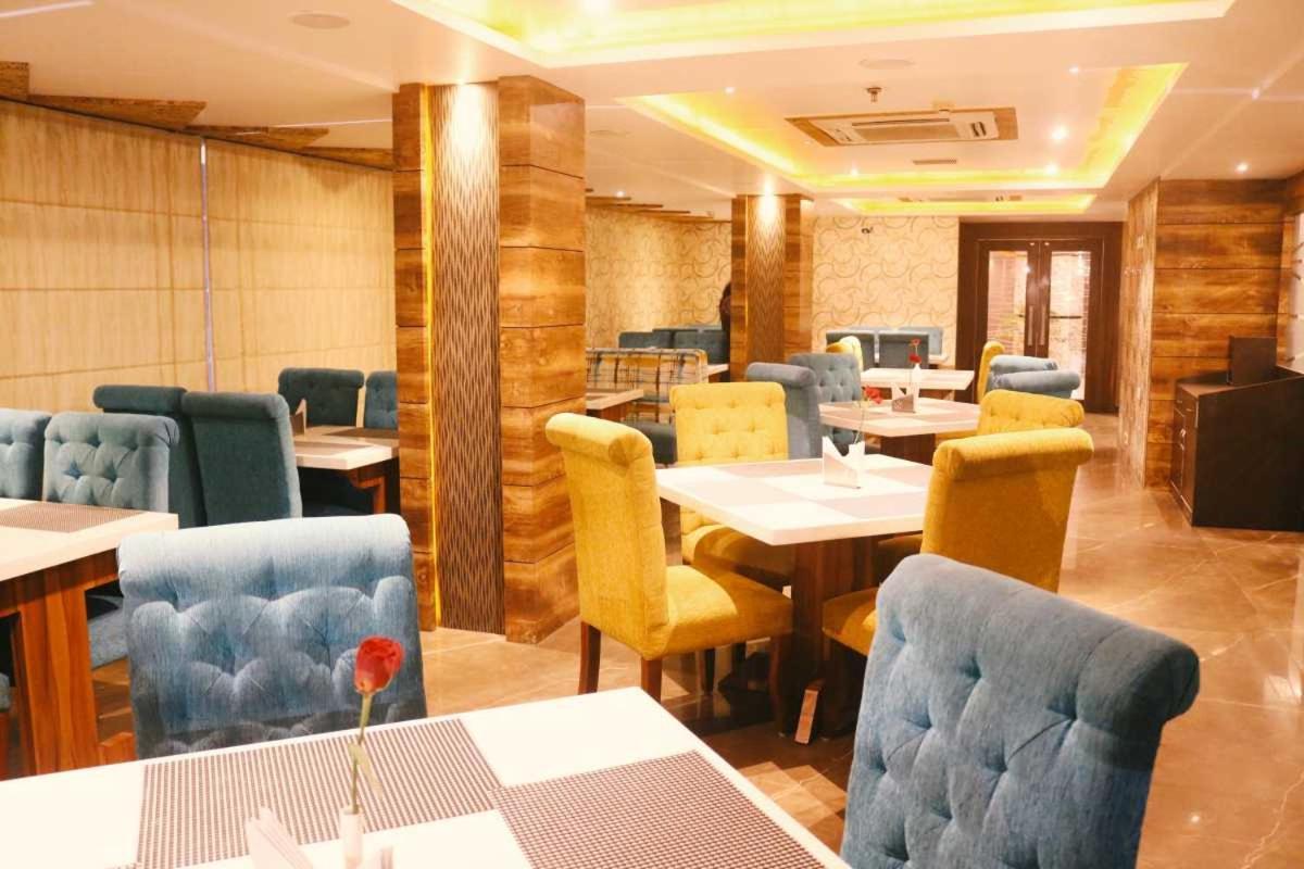 Hotel The Kalyaniz Guwahati Eksteriør billede