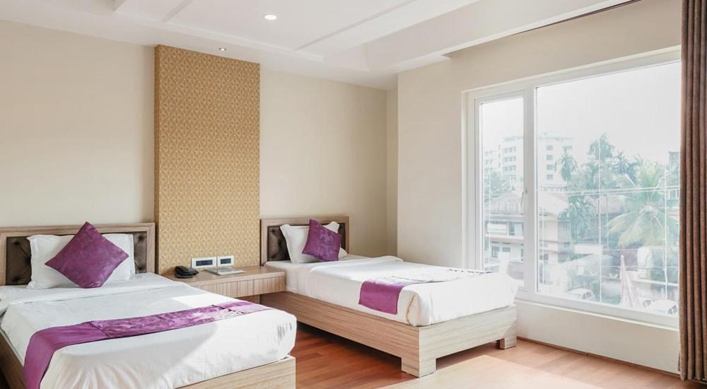 Hotel The Kalyaniz Guwahati Eksteriør billede